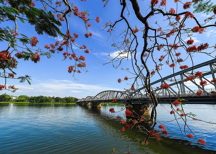 Sông Hương Huế - khám phá vẻ đẹp thơ mộng vùng đất kinh kỳ