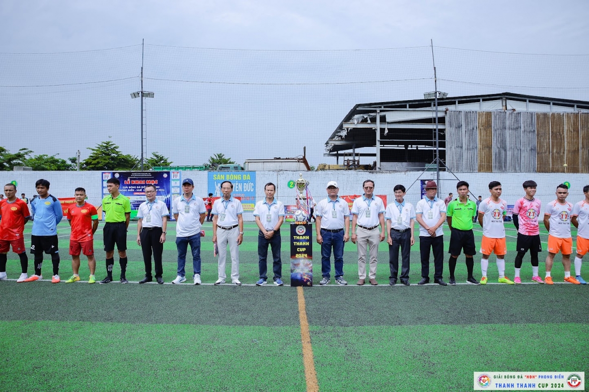 Trận khai mạc Mỹ Xuyên FC vs Vĩnh Hương FC